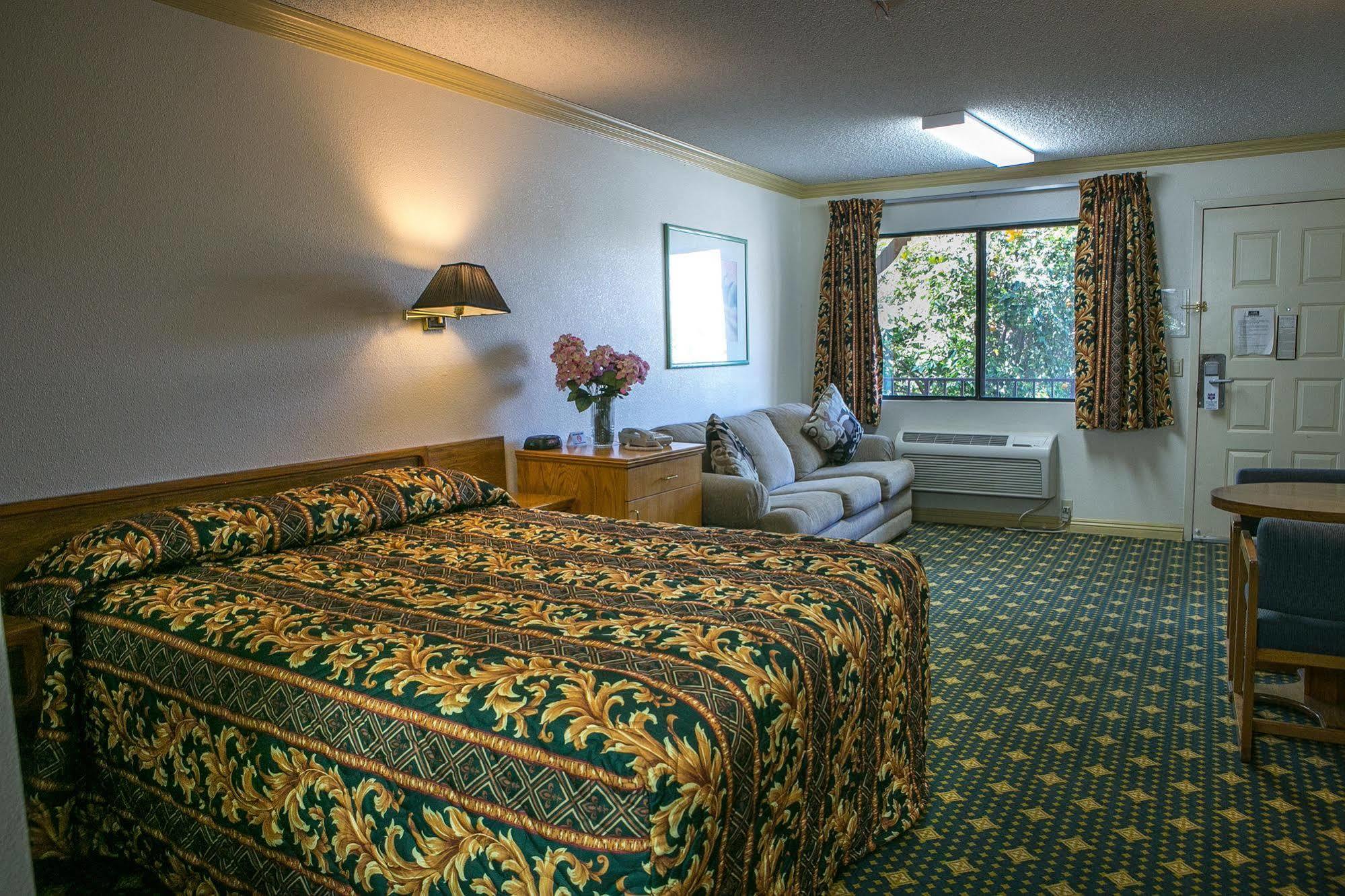 Regency Inn Norco Eksteriør billede